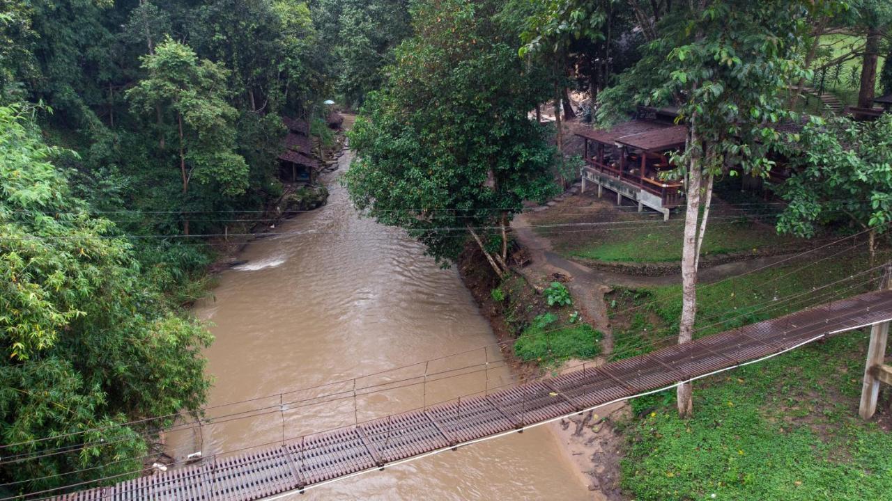 Tawan Riverside Mae Wang エクステリア 写真